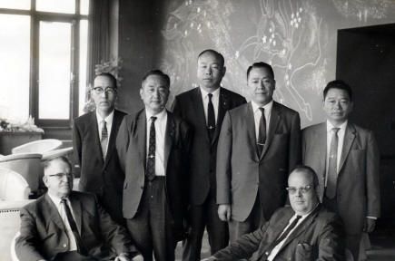 公會理事長吳敦禮先生帶領苗育秀先生、朱蔭松先生、陳長順先生、邵學錕先生等赴美考察。.jpg