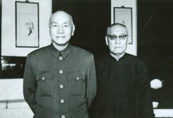 束雲章1967.jpg